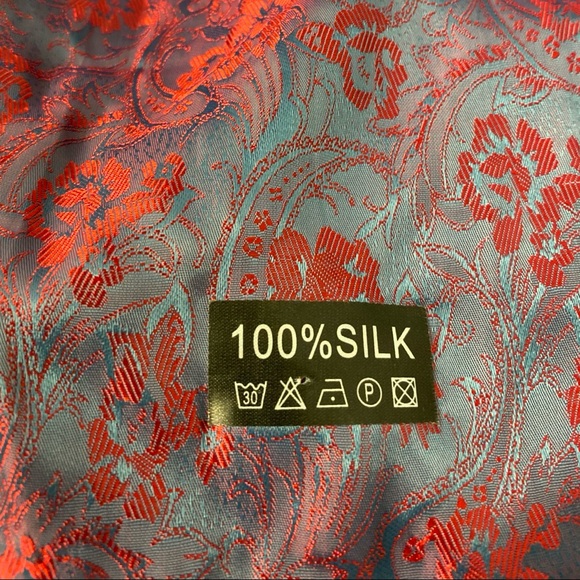 ⚡️2 for $20 NWOT Thai Silk Scarf - Picture 2 of 3